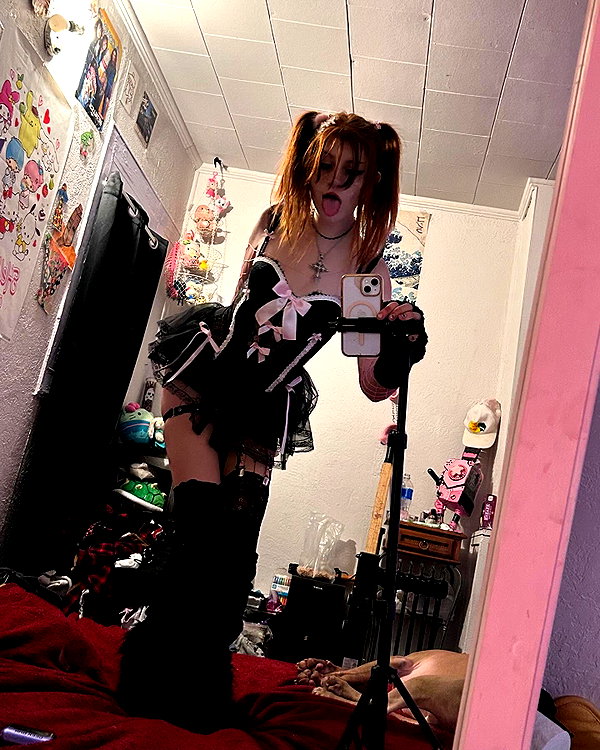 heathergrace67 instagram image archive image