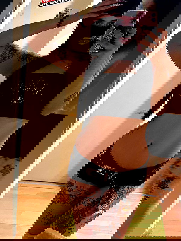 hellokittyangel666 hellokittyangel666 archive image