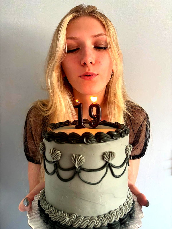 hey_itsjulia766 hey_itsjulia766 archive image