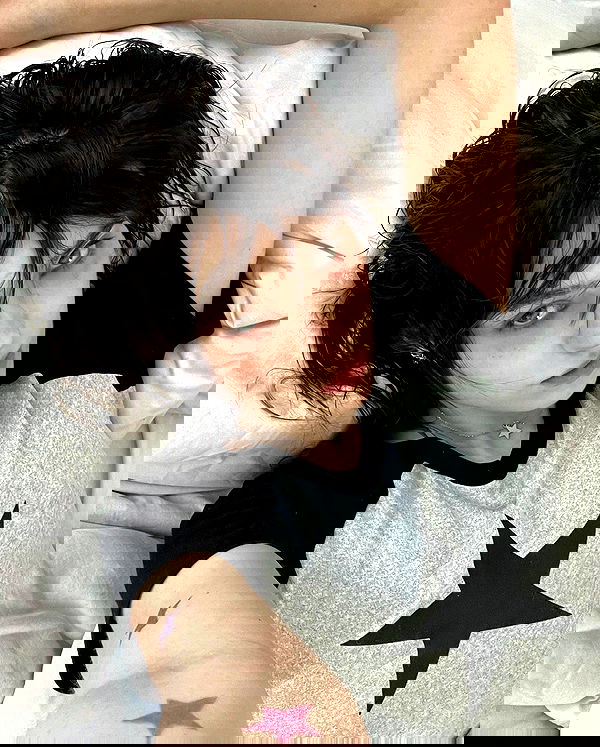 heykrls heykrls archive image