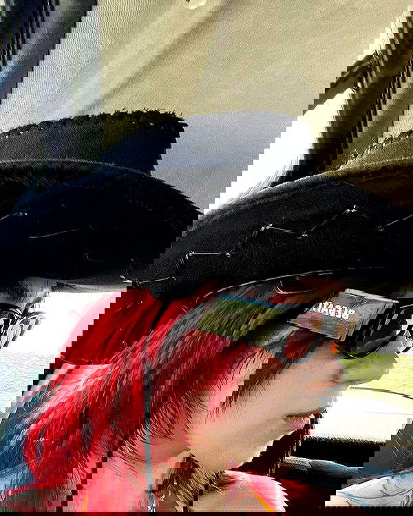 heykrls heykrls archive image