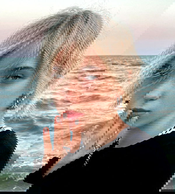 heykrls heykrls archive image