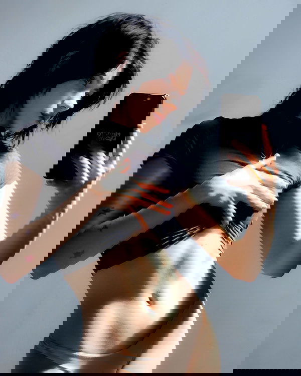 heykrls heykrls archive image