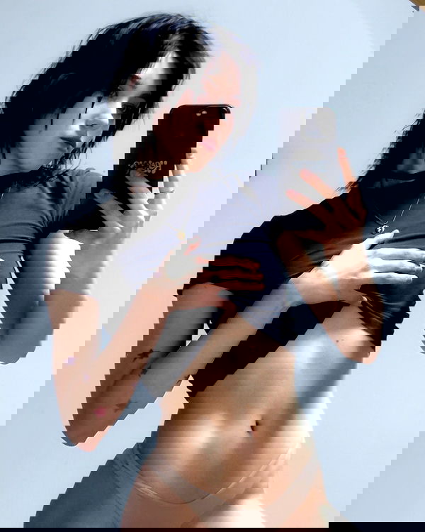 heykrls heykrls archive image