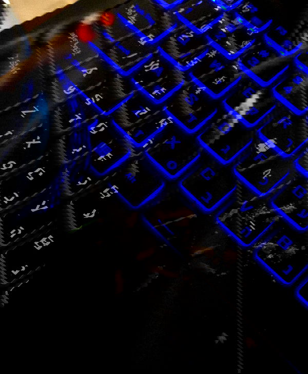 hilaxkitty image ~ Altpins