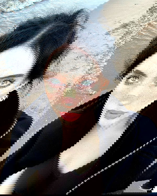 howeversnowy howeversnowy archive image