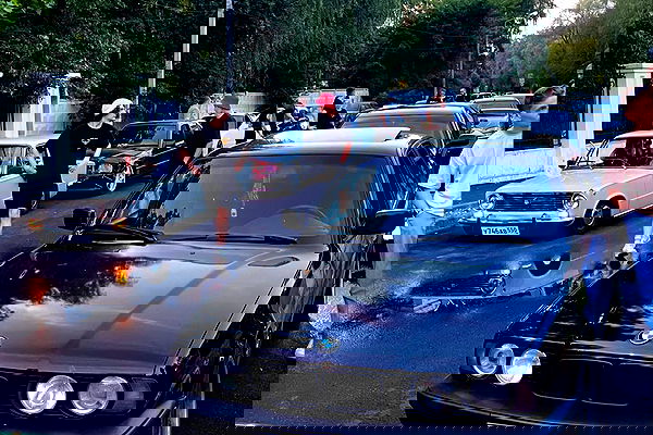 howeversnowy howeversnowy archive image