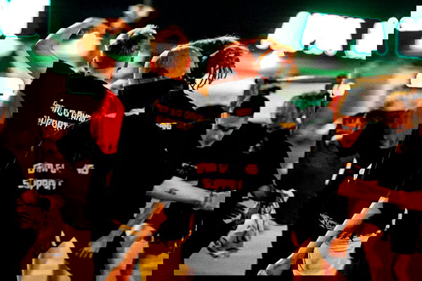 howeversnowy howeversnowy archive image