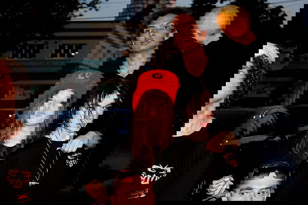 howeversnowy howeversnowy archive image