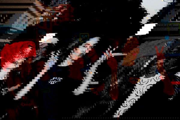 howeversnowy howeversnowy archive image