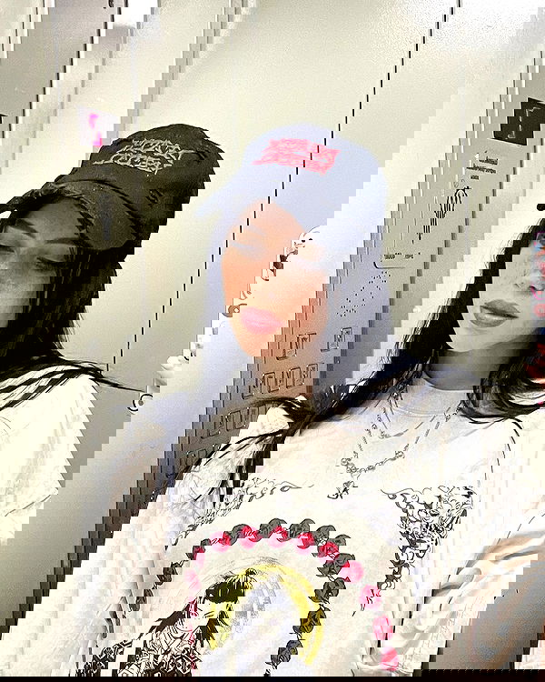 howeversnowy howeversnowy archive image