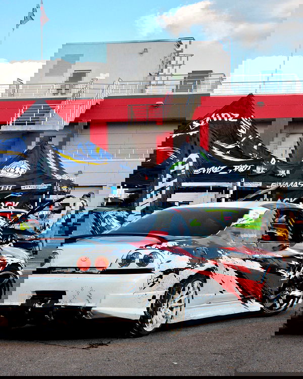 howeversnowy howeversnowy archive image