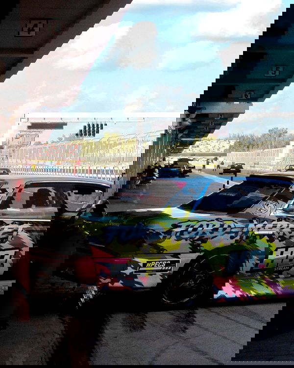 howeversnowy howeversnowy archive image