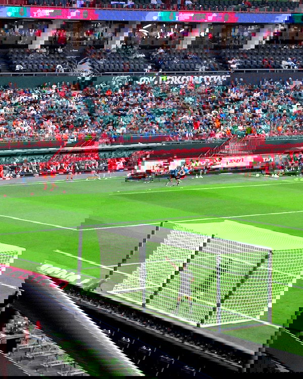 howeversnowy howeversnowy archive image