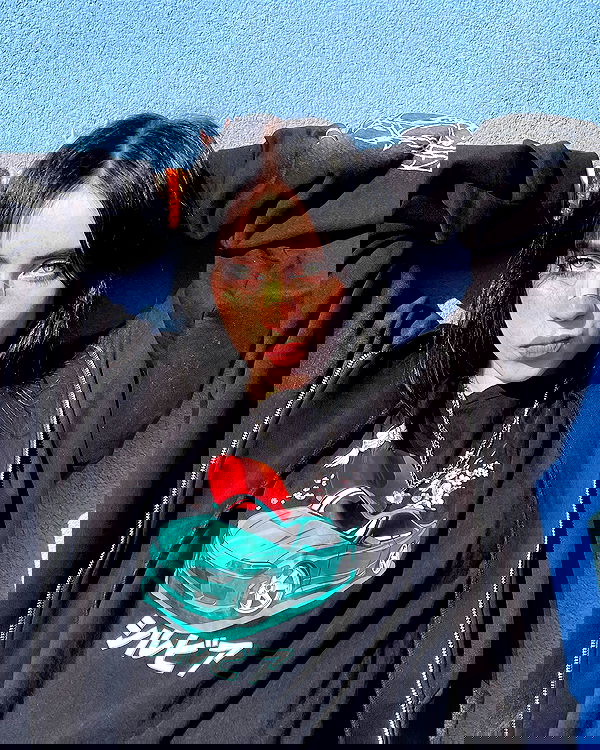 howeversnowy howeversnowy archive image