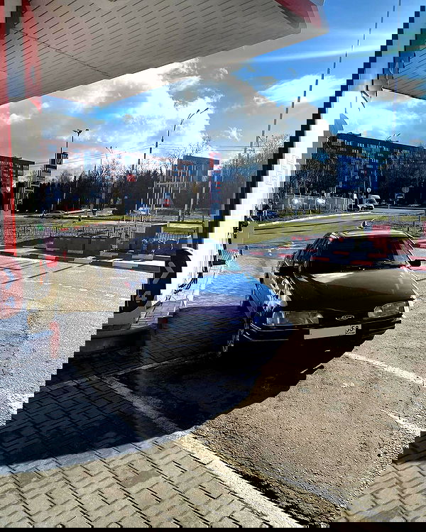 howeversnowy howeversnowy archive image