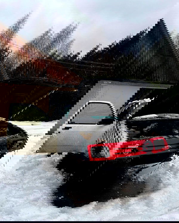 howeversnowy howeversnowy archive image