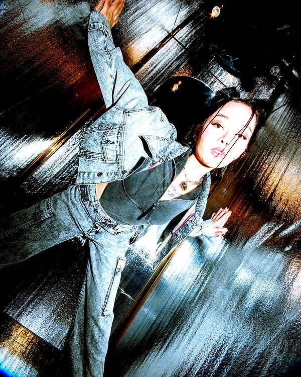 hugo_official hugo_official archive image