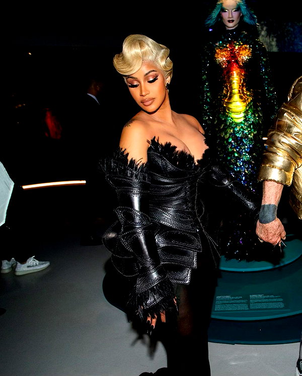 iamcardib instagram image archive image