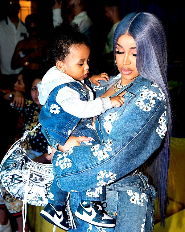 iamcardib instagram image archive image