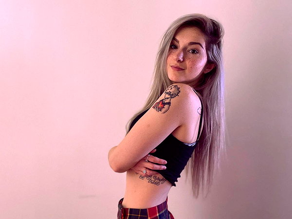 iamravenchantal instagram image archive image