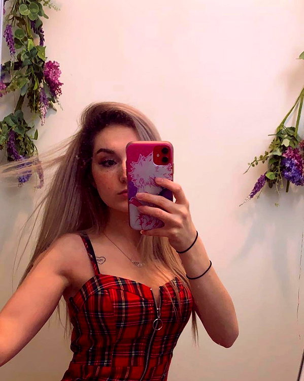 iamravenchantal instagram image archive image