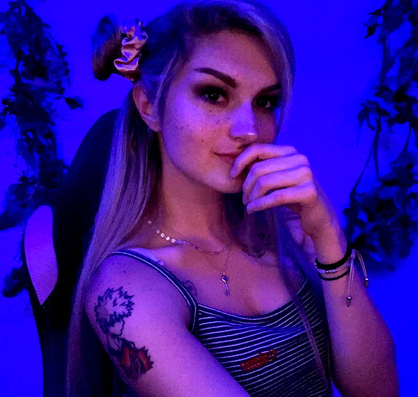iamravenchantal instagram image archive image