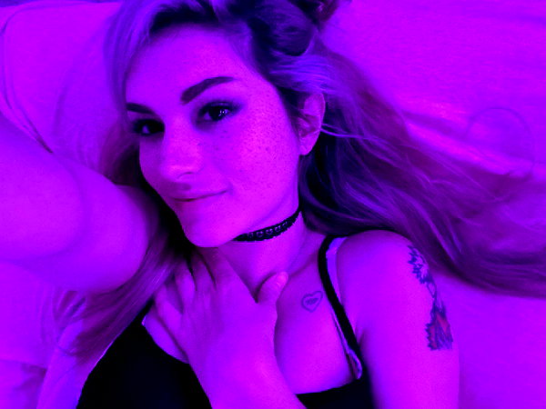 iamravenchantal instagram image archive image