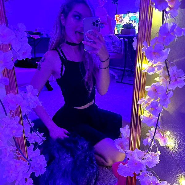 iamravenchantal instagram image archive image