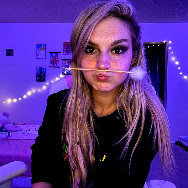 iamravenchantal instagram image archive image