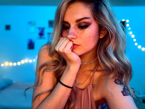 iamravenchantal instagram image archive image