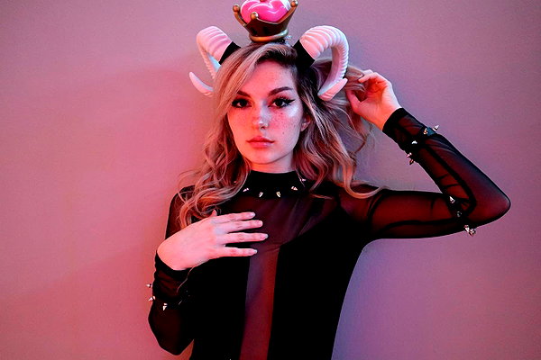 iamravenchantal instagram image archive image