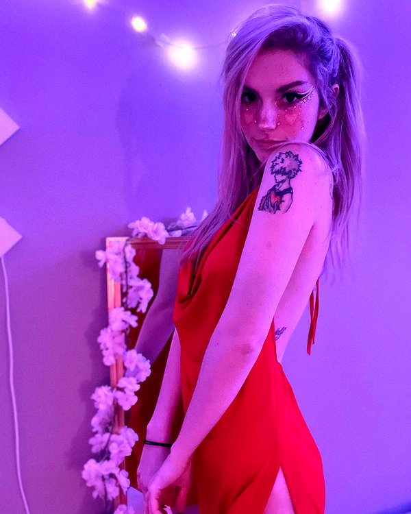 iamravenchantal instagram image archive image