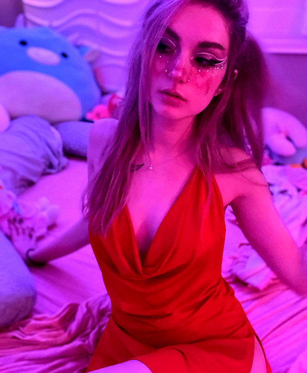 iamravenchantal instagram image archive image