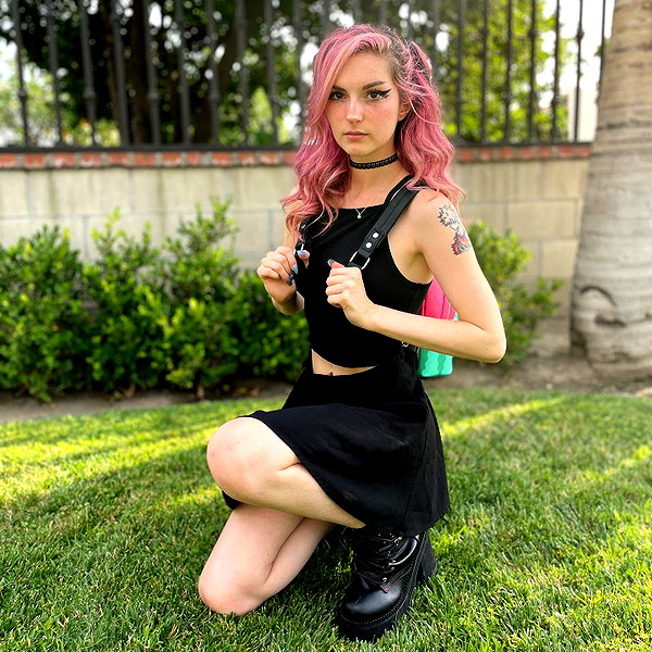 iamravenchantal instagram image archive image