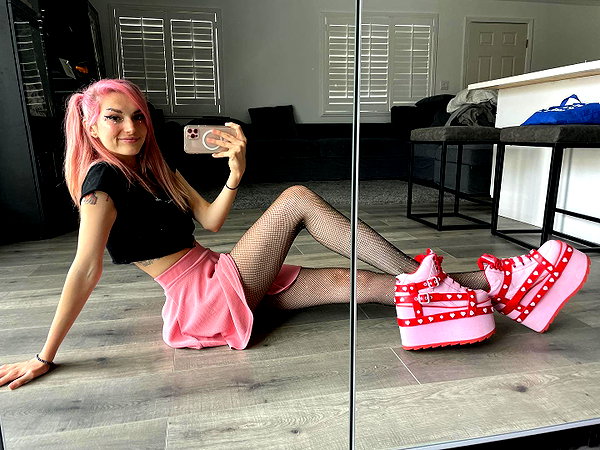iamravenchantal instagram image archive image