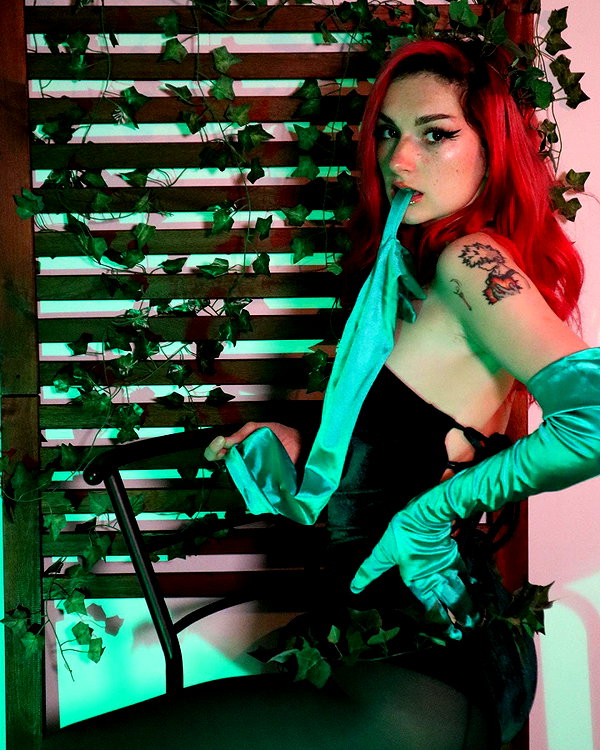 iamravenchantal instagram image archive image
