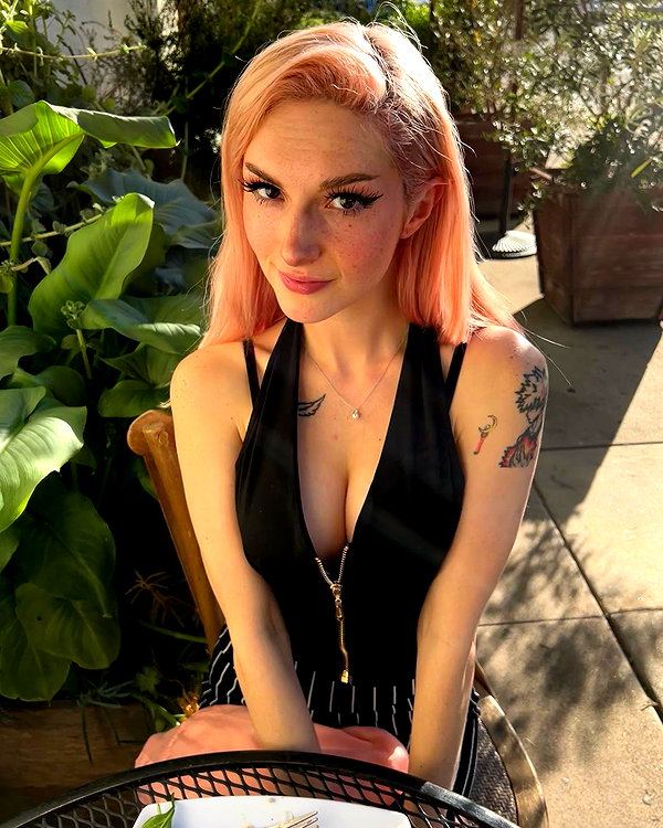 iamravenchantal instagram image archive image