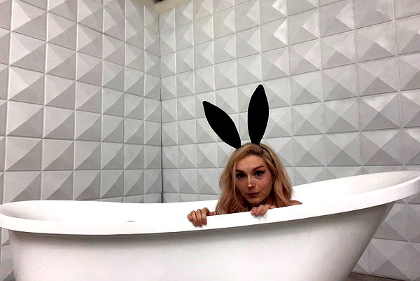 iamravenchantal instagram image archive image
