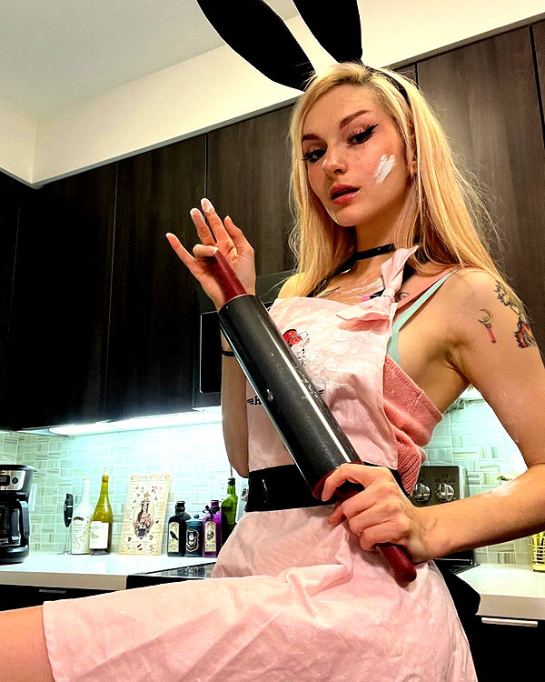 iamravenchantal instagram image archive image