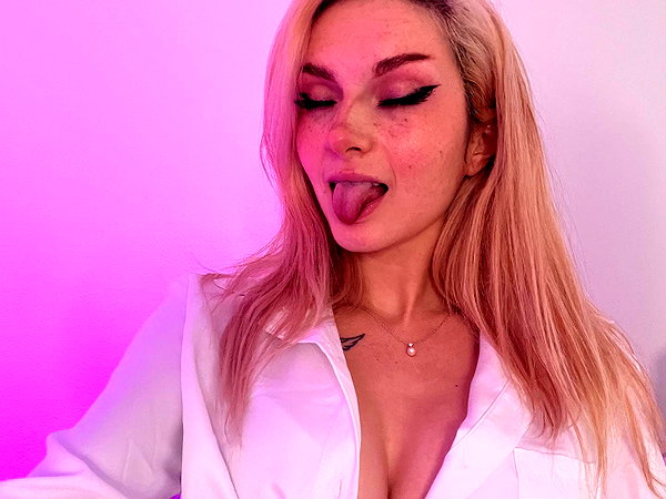 iamravenchantal instagram image archive image