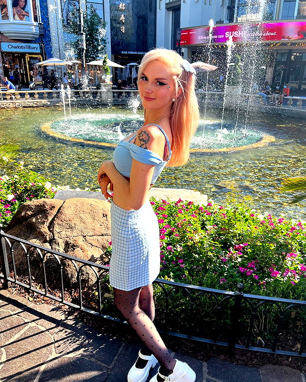 iamravenchantal instagram image archive image