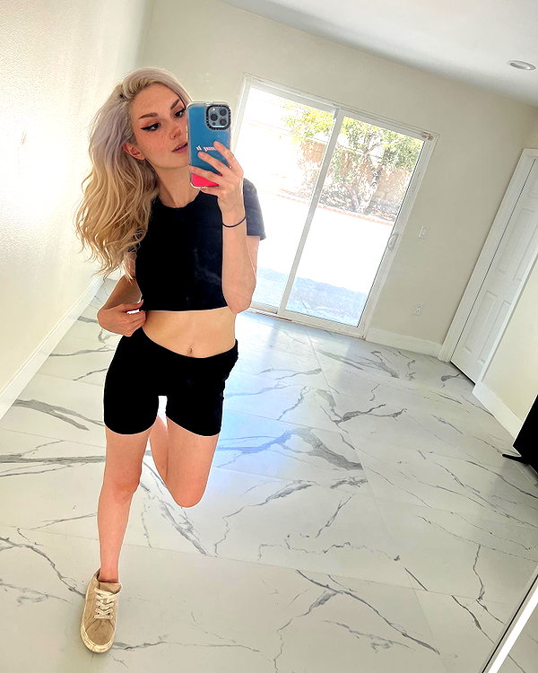 iamravenchantal instagram image archive image