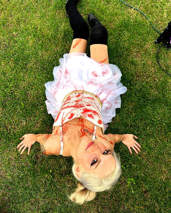iamravenchantal instagram image archive image