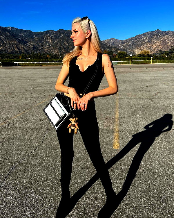 iamravenchantal instagram image archive image