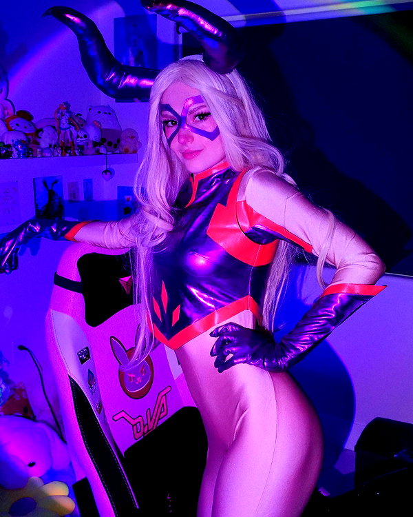 iamravenchantal instagram image archive image