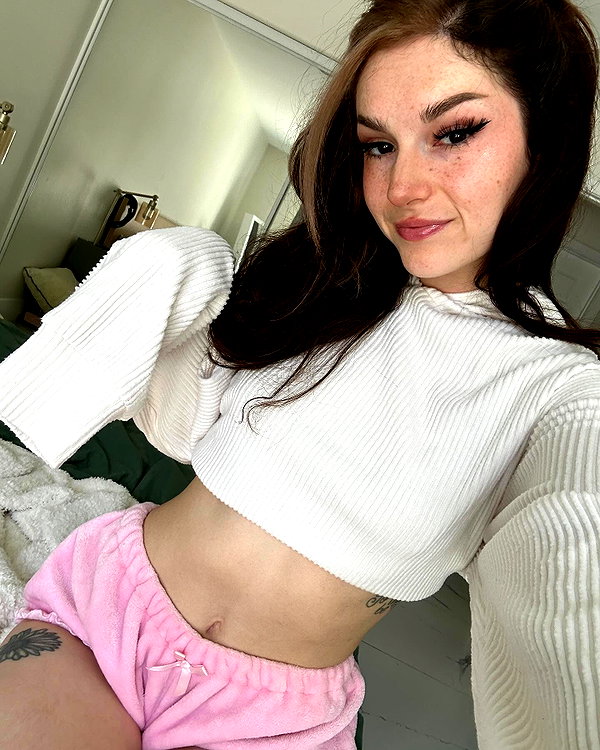 iamravenchantal instagram image archive image