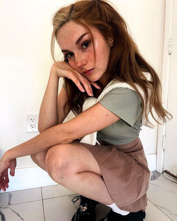 iamravenchantal instagram image archive image