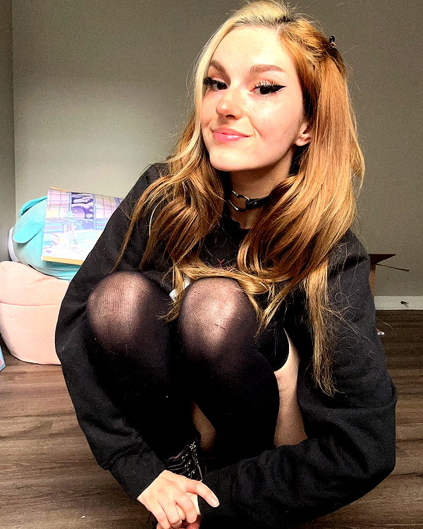 iamravenchantal instagram image archive image