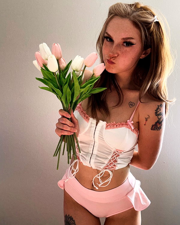 iamravenchantal instagram image archive image